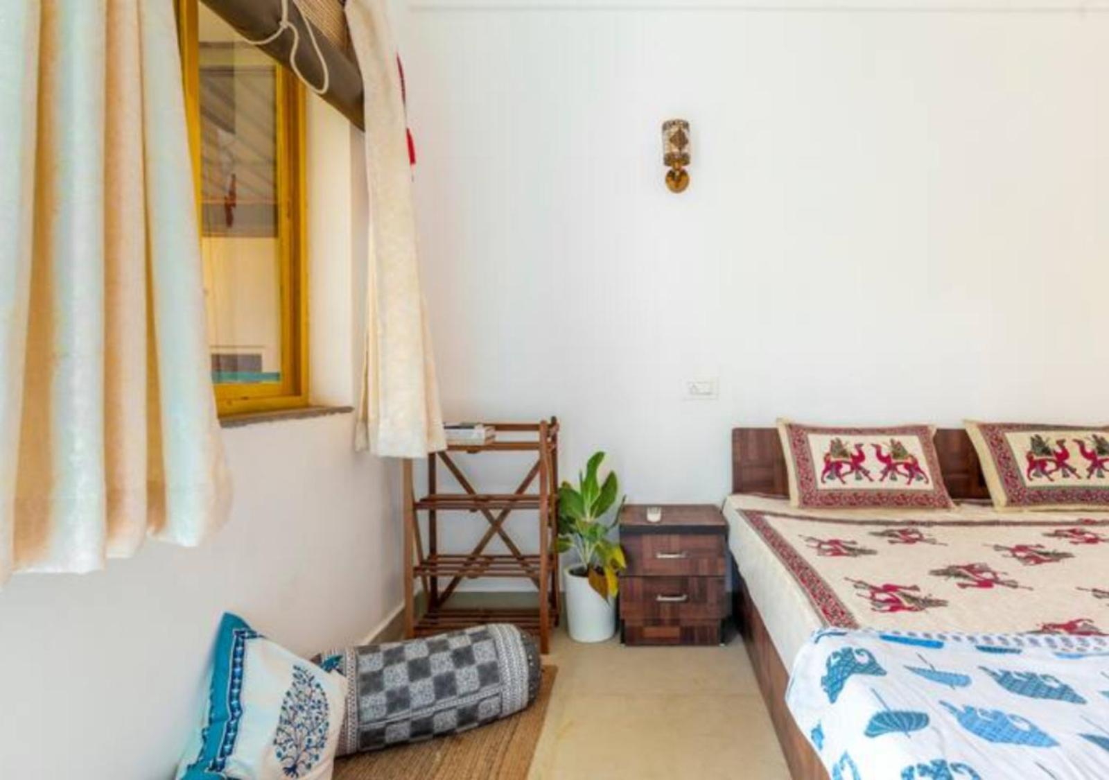Hippie Paws Hotel มานเดรม ภายนอก รูปภาพ