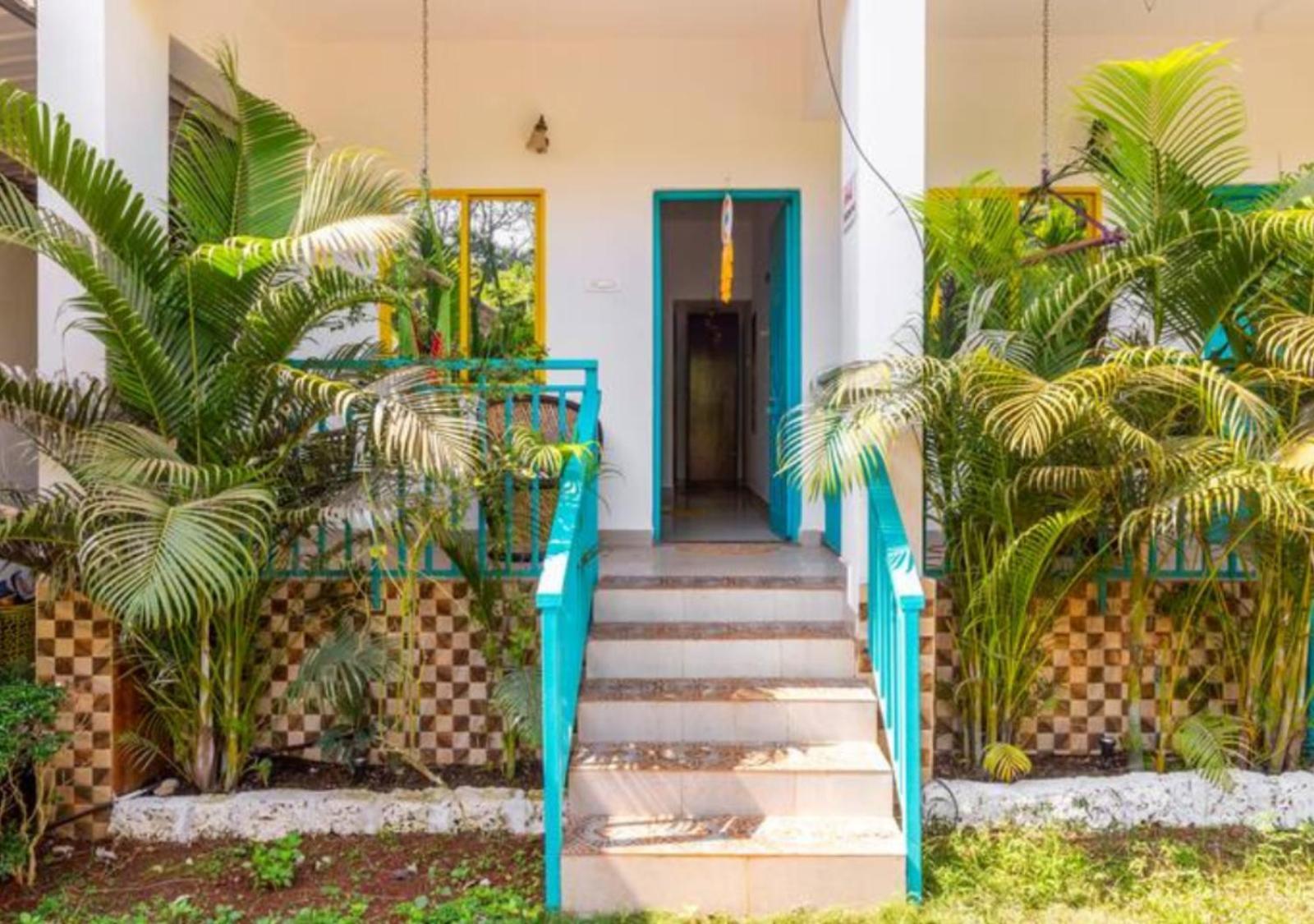 Hippie Paws Hotel มานเดรม ภายนอก รูปภาพ
